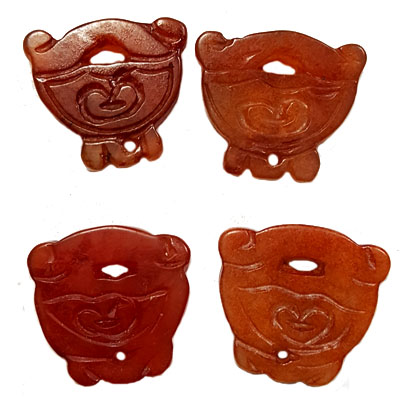 JADE SMALL PENDANT TRIPOD 22X24MM RED (4 PCS)